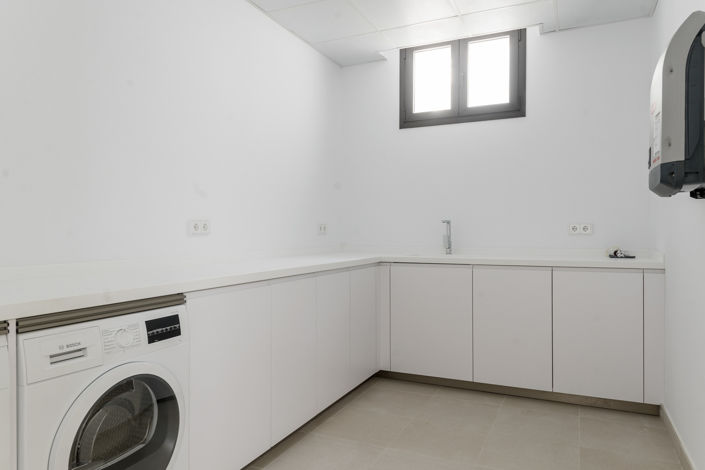 Image No.27-Villa de 4 chambres à vendre à Marbella