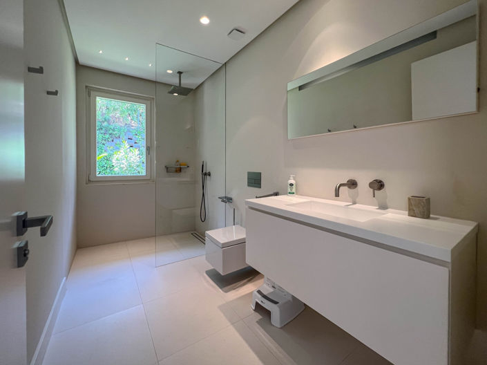 Image No.25-5 Bed Villa for sale