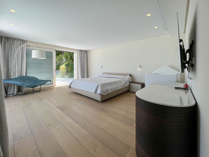 Image No.36-5 Bed Villa for sale