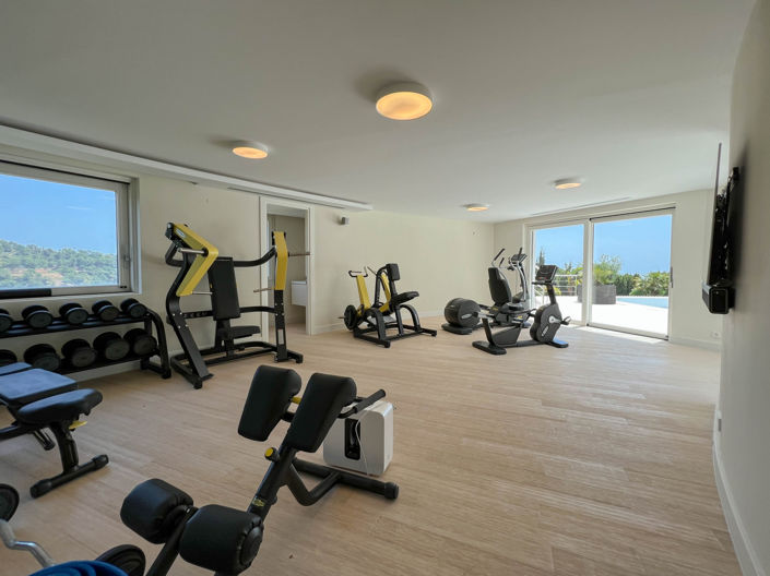 Image No.46-5 Bed Villa for sale