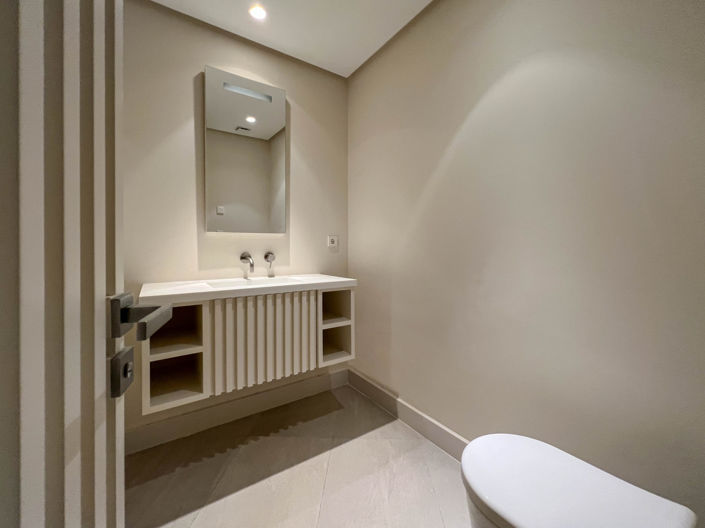 Image No.49-5 Bed Villa for sale