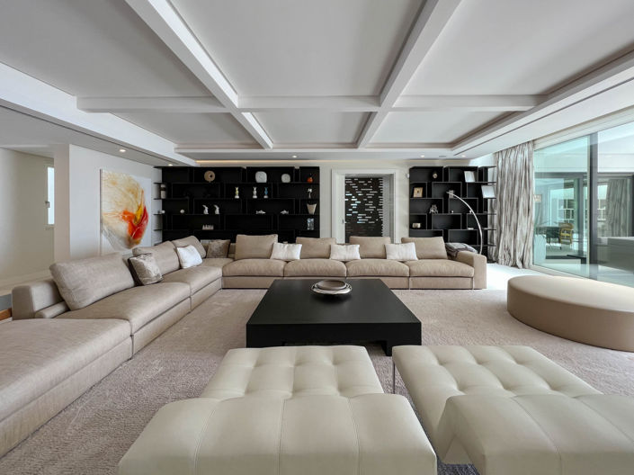 Image No.5-5 Bed Villa for sale