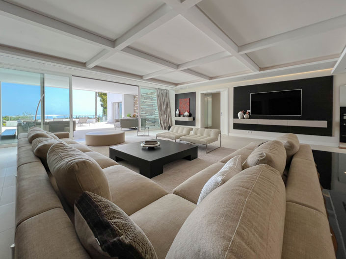 Image No.6-5 Bed Villa for sale