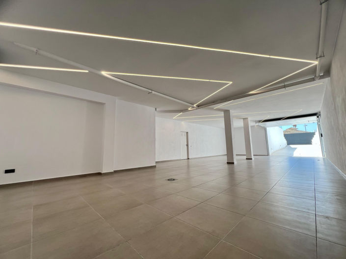 Image No.25-6 Bed Villa for sale