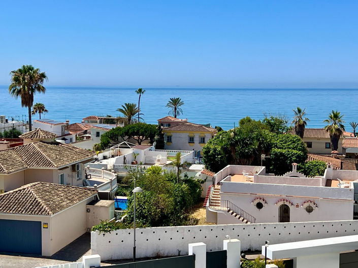 Image No.33-6 Bed Villa for sale