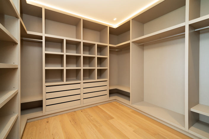 Image No.12-4 Bed Villa for sale