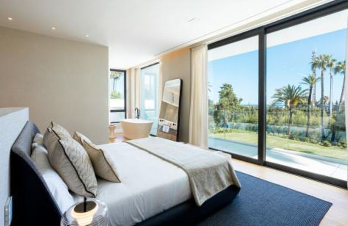 Image No.11-4 Bed Villa for sale