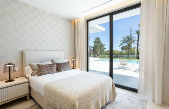 Image No.14-4 Bed Villa for sale