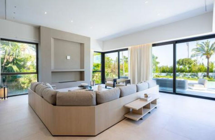 Image No.4-4 Bed Villa for sale