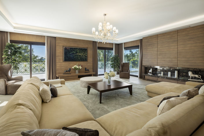 Image No.2-5 Bed Villa for sale