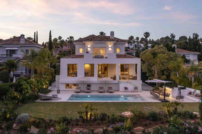 Image No.3-5 Bed Villa for sale