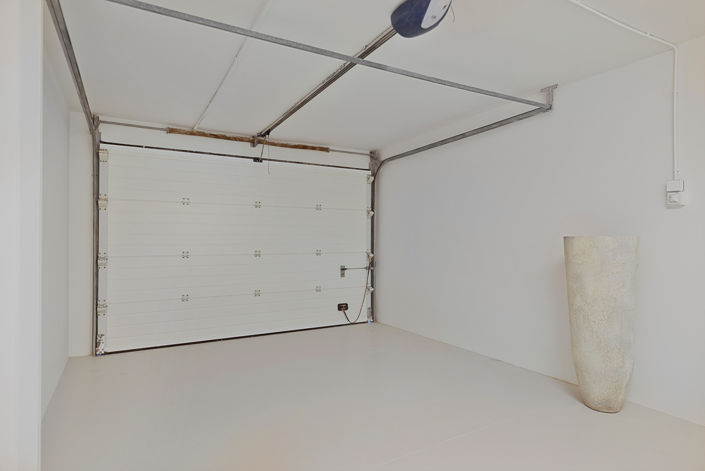 Image No.37-5 Bed Villa for sale