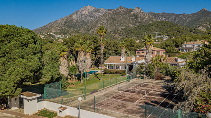 Image No.1-7 Bed Villa for sale