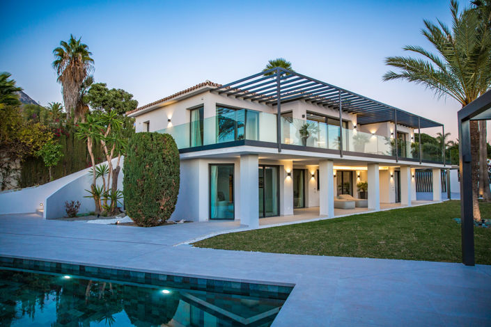 Image No.1-5 Bed Villa for sale