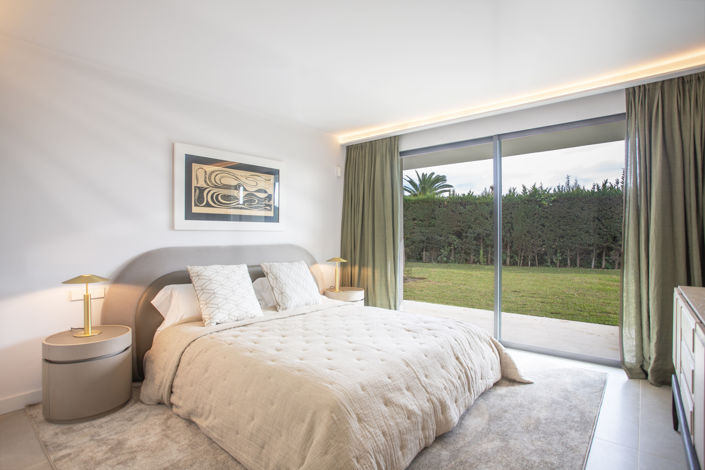 Image No.8-5 Bed Villa for sale