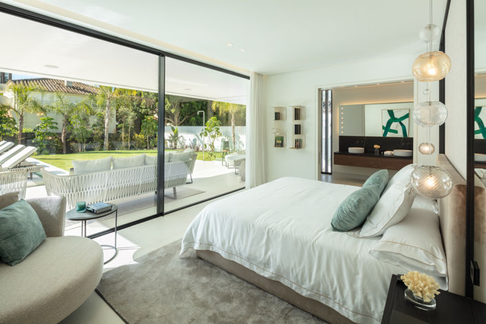 Image No.7-5 Bed Villa for sale