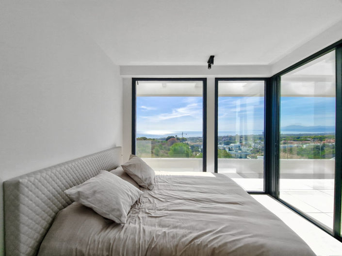 Image No.5-4 Bed Penthouse for sale