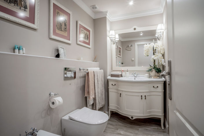 Image No.17-4 Bed Townhouse for sale