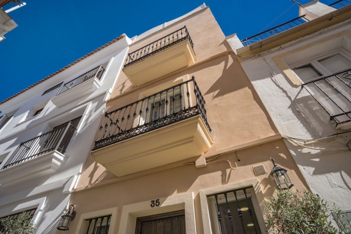 Image No.29-4 Bed Townhouse for sale