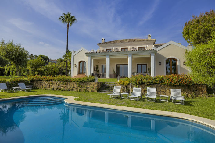 Image No.1-4 Bed Villa for sale