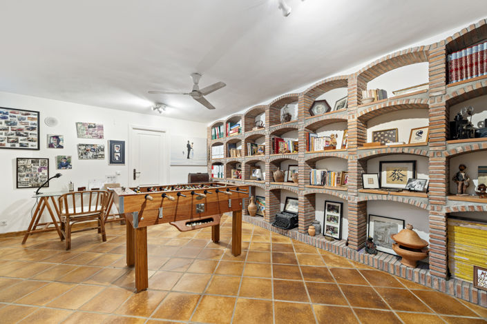 Image No.15-4 Bed Villa for sale