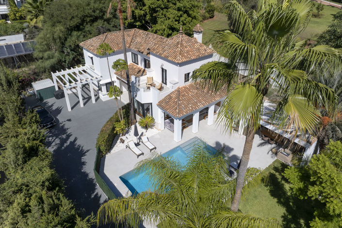 Image No.1-5 Bed Villa for sale