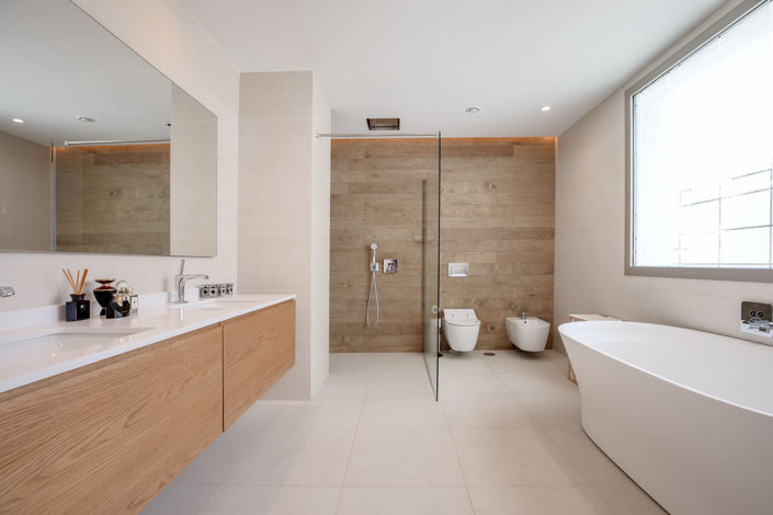 Image No.9-4 Bed Villa for sale