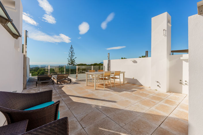 Image No.13-3 Bed Townhouse for sale