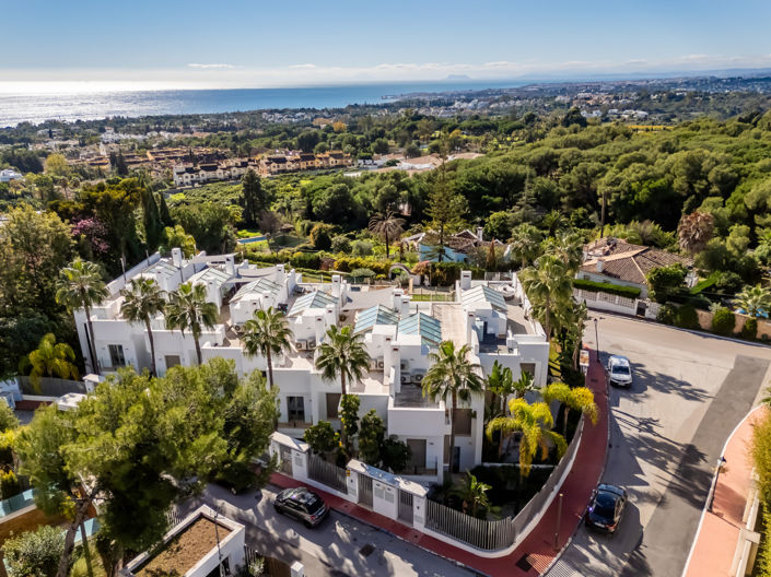 Image No.20-3 Bed Townhouse for sale