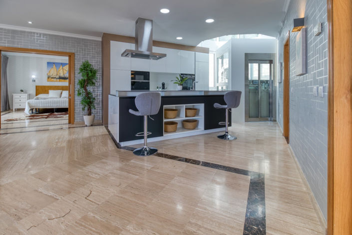 Image No.5-5 Bed Villa for sale