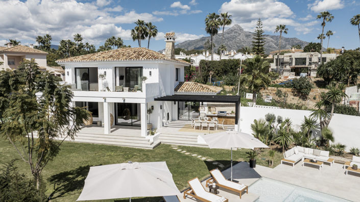 Image No.1-5 Bed Villa for sale