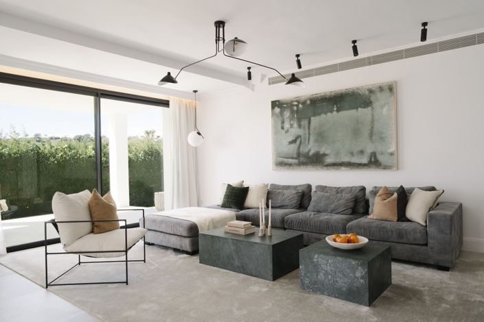 Image No.2-5 Bed Villa for sale