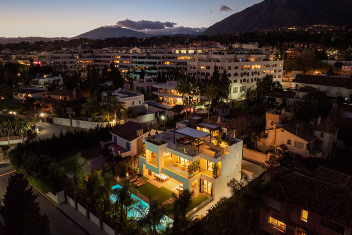 Image No.28-5 Bed Villa for sale