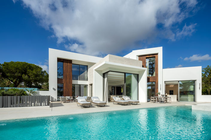 Image No.30-5 Bed Villa for sale