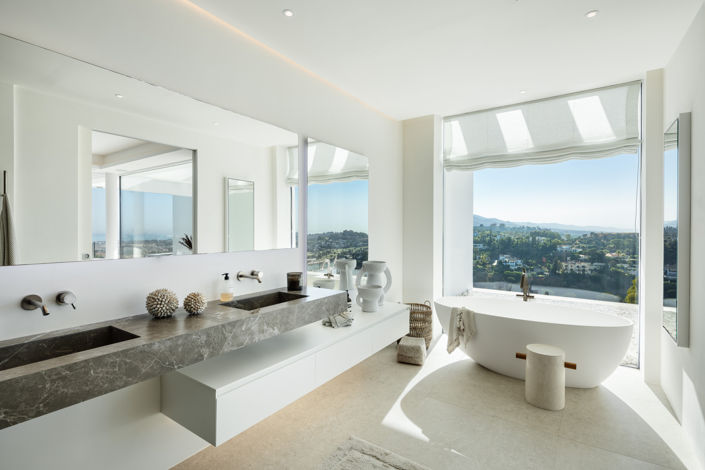 Image No.9-6 Bed Villa for sale