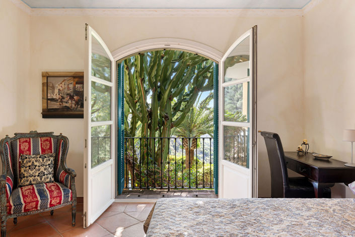 Image No.11-4 Bed Villa for sale