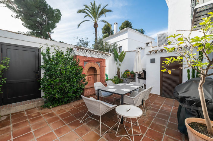 Image No.1-3 Bed Townhouse for sale