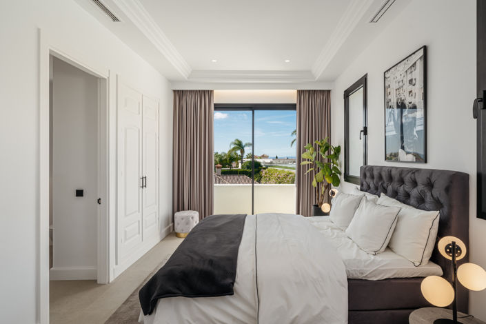 Image No.14-6 Bed Villa for sale