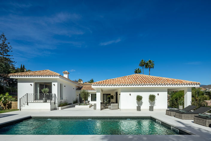 Image No.1-5 Bed Villa for sale