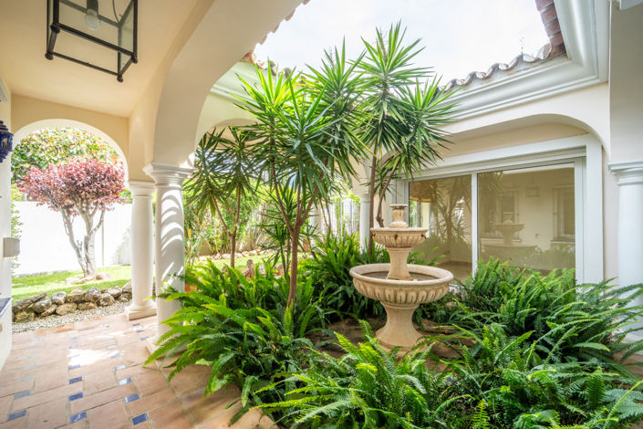 Image No.24-5 Bed Villa for sale