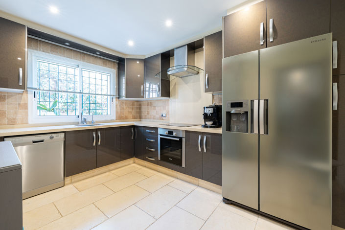 Image No.4-Maison de ville de 4 chambres à vendre à Marbella