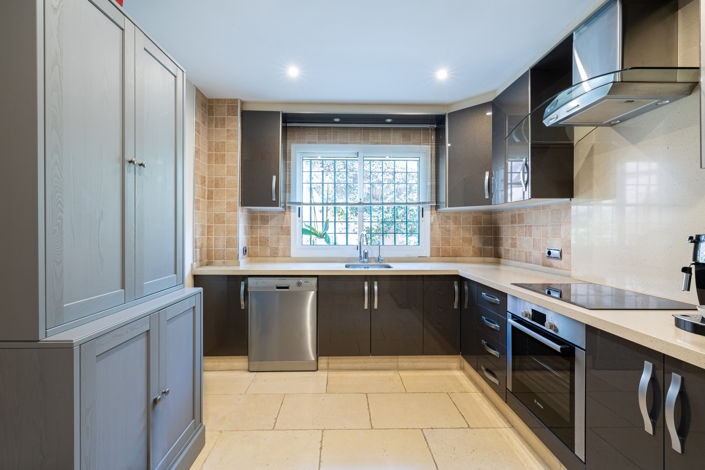 Image No.5-Maison de ville de 4 chambres à vendre à Marbella