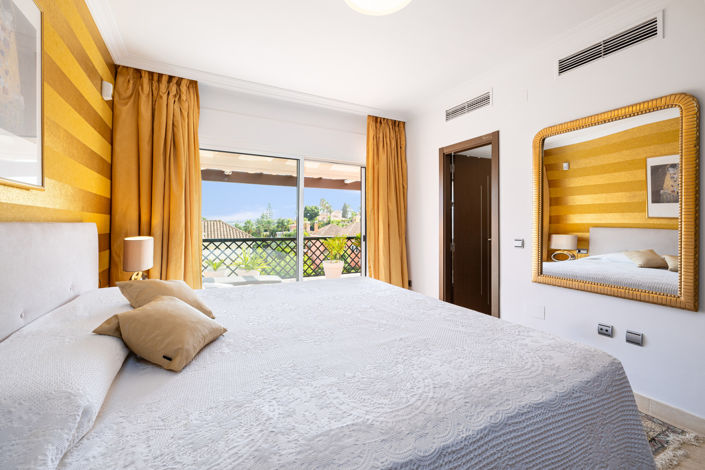 Image No.8-Maison de ville de 4 chambres à vendre à Marbella