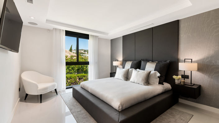 Image No.12-6 Bed Villa for sale