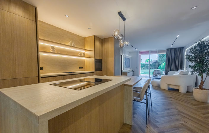 Image No.1-3 Bed Property for sale