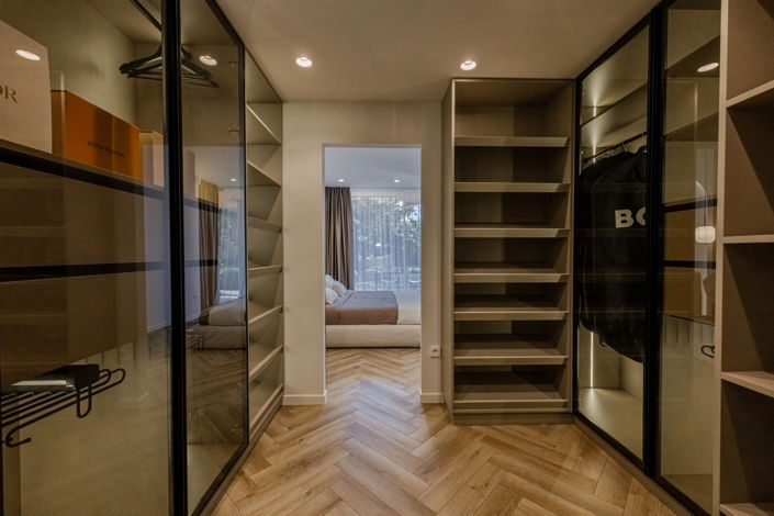 Image No.16-3 Bed Property for sale