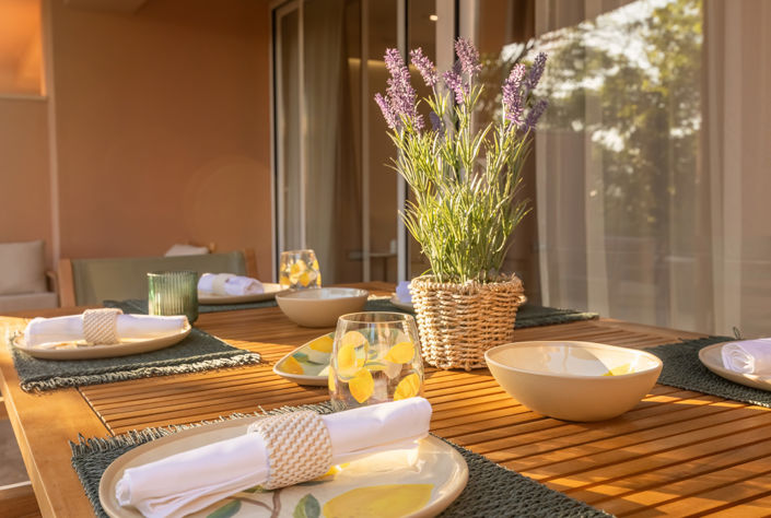 Image No.26-3 Bed Property for sale