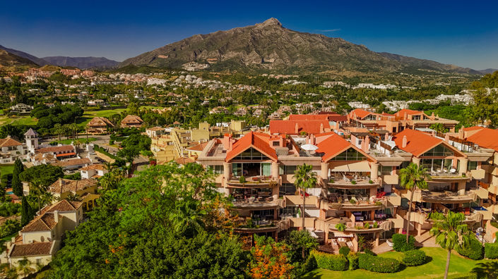 Image No.31-3 Bed Property for sale