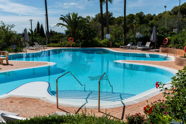 Image No.26-4 Bed Property for sale