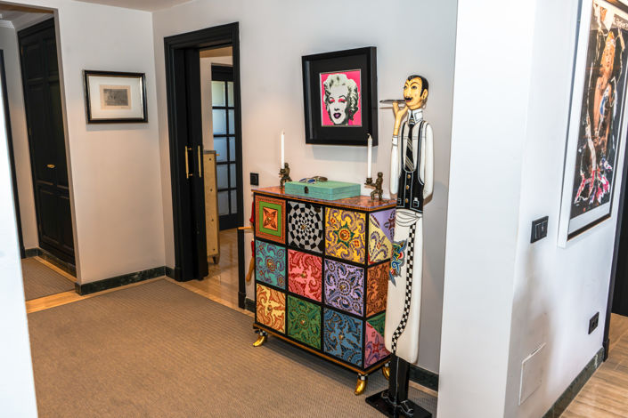 Image No.5-4 Bed Property for sale